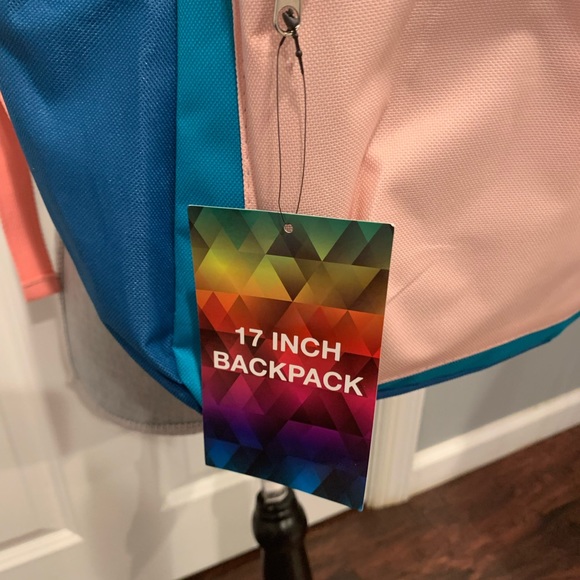 NWT 17” Backpack. Perfect for everyday use or kids use at school Loads of room! - Picture 7 of 9